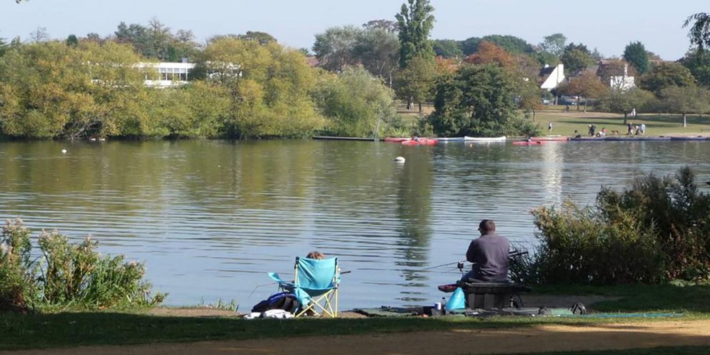 Image of lake at Bexley Heath